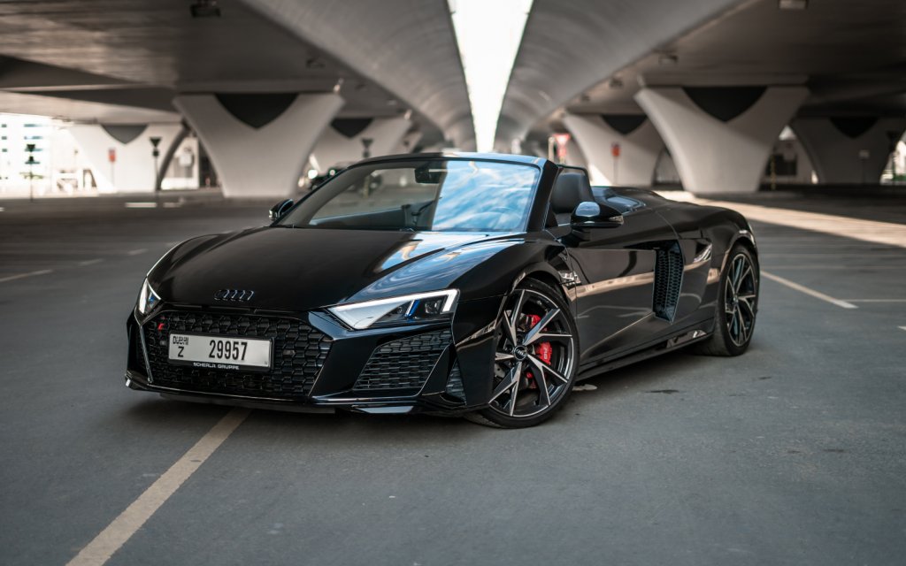 Audi R8 V10 Spyder (Black)