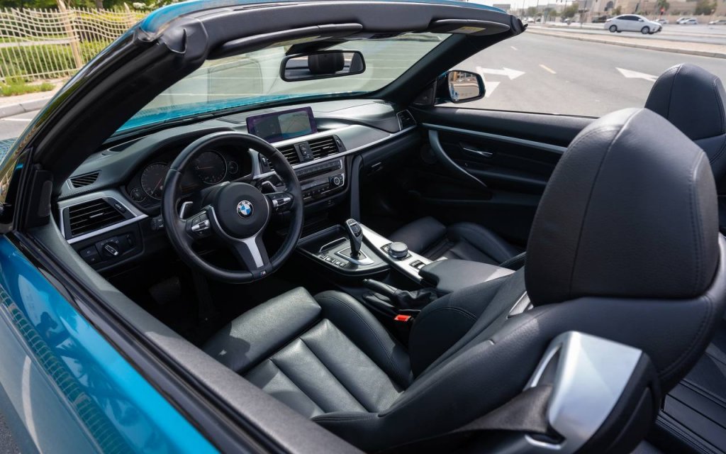 BMW 430i cabrio (Blue)