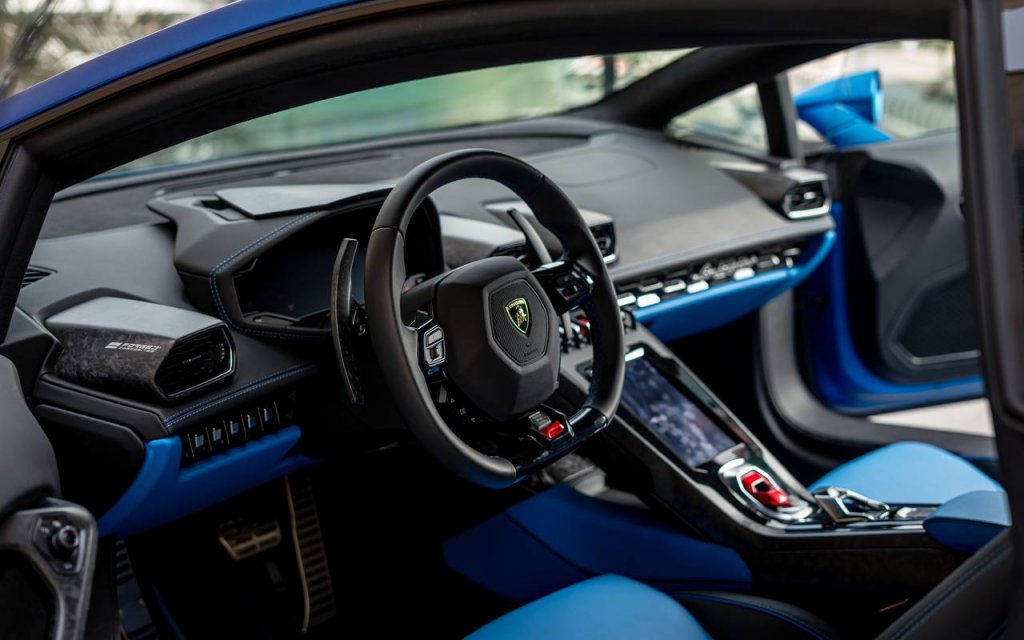 Lamborghini Evo (Blue)